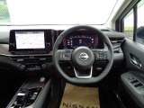 車の事分からなくても運転席に座ってみると何となく良い感じ!とかイマイチだな、とか感じます。だからこそ是非ご自身の目で手で体で実際に触れて頂きたいのです。
