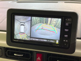 【パノラマモニター】専用のカメラにより、上から見下ろしたような視点で360度クルマの周囲を確認することができます☆死角部分も確認しやすく、狭い場所での切り返しや駐車もスムーズに行えます。