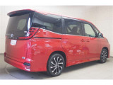 走りにこだわりながら収納力も持ち合わせたお車です。荷物を載せて軽快なドライブを楽しめますよ♪