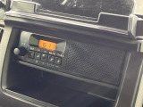 お好きな音楽を車内でお楽しみいただけます♪スピーカー交換・ウーハー追加などの音質向上や、最新ナビ・後席モニター等の取り付けも是非ご相談ください!