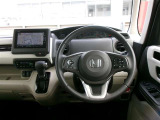 ご購入の車両には、ご納車前に室内の除菌・消臭を施行いたします。※ただし、すべての臭いを消臭できるわけではございませんので、あらかじめご了承ください。