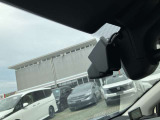 【据置払クレジット】クルマの価格から据置額を除いた分を月々分割してお支払いいただくお手軽な買い方。月々の支払額を抑えられたり自分にあった支払プランが組めます。