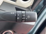 [オートライト]AUTOに合わせておくだけで夜間や、トンネル内で自動でヘッドライトが点灯します!付け忘れ消し忘れがないので楽々☆