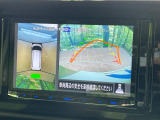 【マルチアラウンドモニター】専用のカメラにより、上から見下ろしたような視点で360度クルマの周囲を確認することができます☆死角部分も確認しやすく、狭い場所での切り返しや駐車もスムーズに行えます。