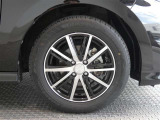 R8年式夏タイヤ185/60R15ダンロップ製です。