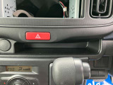 小物を収納するスペースも複数用意していますので、車内の整理もしやすくなっています。