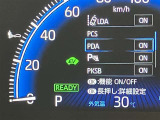 視認性の良いメ-タ-を採用しており、快適なドライブをサポ-トします♪