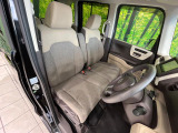 運転席シート廻りは使用感も少なく、良好な状態となっています。丁寧に使われていたことがよくわかりますね。