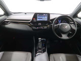 自動車保険やJAFも取扱いしています。土日も対応してますよ ♪♪