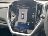 【マルチテレインモニター】車のフロントやサイドのカメラ画像を同時にモニター表示することで、悪路や狭い道を走行時でも周囲の状況確認ができ安心!本格SUVにうれしい装備です♪