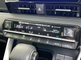 左右独立温度コントロールフルオートエアコンです。運転席、助手席それぞれで独立して温度設定ができます。冷え性の方が乗っても安心ですね♪