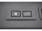 パワーリヤゲート スイッチ1つでリヤゲートの開閉が可能です。(メモリー機能付きでリヤゲートの開閉角が変えれます。)