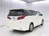 低燃費で環境にもやさしいハイブリッド車です。トヨタ専用診断機器でハイブリッドシステムを綿密に点検してあります!