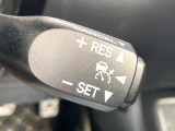 【レーダークルーズコントロール】高速道路での長距離走行が楽に!!自動で速度を保つクルーズコントロールが、衝突軽減システムと連携し、前方の車両を感知して車間を保つように速度調節してくれます!!