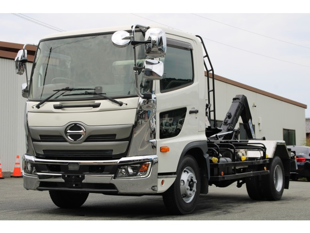 レンジャー アームロール 3.5t脱着装置付コンテナ専用車