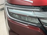LEDヘッドライトは、点灯の瞬間から最大光量を発揮し、突然暗くなるトンネルなどでの安定感を高めます。