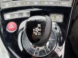 【シフトレバー】シフトの操作がしやすく快適なドライブを楽しんでいただけます!