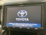 【大画面ナビ】人気の大型9インチナビを装備。存在感のある大画面はインパクト大!ナビ利用時のマップ表示は見やすく、テレビやDVDは臨場感がアップ!いつものドライブがグッと楽しくなります♪