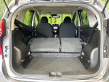 普段のお買い物や通勤、送迎等に十分な荷室スペースを確保しております。セカンドシートを倒すと、大きな荷物の積載も可能です♪