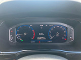 この度は数ある中から弊社認定中古車をご覧いただき誠にありがとうございます。スペースの都合上、店舗で展示していない場合がございますの事前にお問い合わせくださいませ。