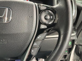 クルーズコントロールを装備しています。高速道路などで一定の速度で走ってくれるので運転が楽ですよ!速度を設定できますので、スピードの出しすぎにも注意できます。
