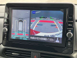 アラウンドビューモニター装備!空から見ているような映像によって不慣れな場所での車庫入れや縦列駐車等はもちろん狭い道でのすれ違いも安心していただけます♪