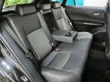 運転席側からの後席ビューです。