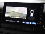 ◆リアワイドカメラシステム◆3種類の表示で後方確認をサポート♪セレクトレバーを「R」の位置に入れるとカメラ画像に切り替え。ノーマルビューでは従来のリアカメラと同様の標準的なビューで表示します!