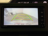 バック時の強い味方!カーナビの画面で後方の安全確認ができます。(画面に映りきらない死角にご注意ください)