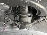 お車を安心してお乗りいただく為には、足回りの定期点検が欠かせません。サービスサポート(有償保証)では無料点検もご提供しており、安心のカーライフをお過ごしいただけるサポート体制が整っています。