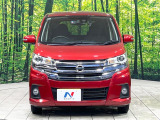 弊社では、全車『修復歴なし』のお車のみ取り扱っております。専任バイヤーによる厳選した仕入れの後、入庫後の車両チェックを行い、ネクステージが認定した高品質な中古車をご提供しております。