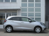 【年式・走行距離基準】オリックス認定中古車は初年度登録から9年以内・走行距離9万キロ未満の基準がございます。この基準内でも高年式車両を中心に販売しております。