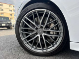 お車によって新車保証継承、2年保証がお選びいただけます。詳しくはスタッフまでお問い合わせください。