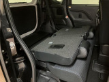 両方のリヤシートを格納すれば、大きな荷物も積み込むことが可能です☆
