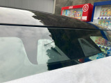 【衝突被害軽減ブレーキ】前方の車両や歩行者を検知し、ブザー音や表示によって警告!衝突の可能性が高まるとブレーキ踏力をアシストしてくれますが、あくまでもサポートですので運転手の判断・操作が大事です☆