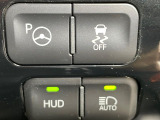 【駐車支援システム】駐車スペースを検知し、スムーズな駐車をアシスト。狭いスペースへの駐車など、駐車に自信の無い方におすすめの機能です♪