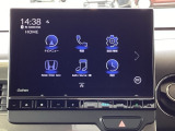 ドライブの必需品。見やすい・使いやすいHonda純正のメモリーナビを搭載しています。