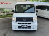 お客様に安全で快適なカーライフをお送りいただくために、中古車にも高いレベルの品質基準を設け、その基準に従って、全ての中古車について納車前整備を実施しています。