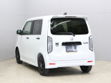 【コーティング/ガードコスメSP】好評のコーティング施工で愛車のボディをケアしませんか?紫外線や酸性雨等の劣化によって塗装面の光沢の消失や塗装の剥離を防ぎます!