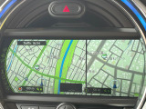 ●純正ナビ:一体感のあるナビは、高級感ある車内を演出してくれます。Bluetooth再生などオーディオ機能も充実しておりますので、運転もより楽しめます♪