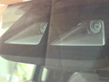 【スマートアシスト】走行中に前方の車両等を認識し、衝突しそうな時は警報とブレーキで衝突回避と被害軽減をアシスト。より安全にドライブをお楽しみいただけます。