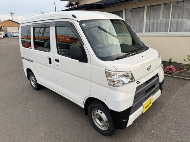 ダイハツ ハイゼットカーゴ 