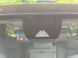 【トヨタセーフティセンス】走行中に前方の車両等を認識し、衝突しそうな時は警報とブレーキで衝突回避と被害軽減をアシスト。より安全にドライブをお楽しみいただけます。
