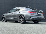 3シリーズセダン 320d Mスポーツ 4WD 本革シート