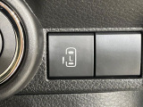 【パワースライドドア】スマートキーや運転席のスイッチでスライドドアの開閉が可能♪電動だから力を入れてドアを開ける必要が無く、小さいお子様でも、重い荷物を持っている時もラクに開け閉めできます♪