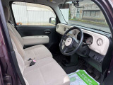 操作しやすく、快適にお乗りいただける運転席となっております!