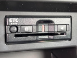 【ETC】高速道路の料金所をストレスなく通過!話題のスポットやサービスエリアに多い「スマートIC」利用時は必須のアイテムです。当店でセットアップを実施、ご納車当日からすぐにご利用いただけます!