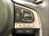 【全車速追従機能付クルーズコントロール】高速道路での長距離走行が楽に!!自動で速度を保つクルーズコントロールが、衝突軽減システムと連携し、前方の車両を感知して車間を保つように速度調節してくれます!!