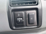 車両入庫時には外装磨きと内装クリーニングを実施しております。納車前にも実施いたしますので、綺麗に快適にお乗りいただけます。