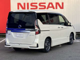 セレナ 1.2 e-POWER ハイウェイスターV 